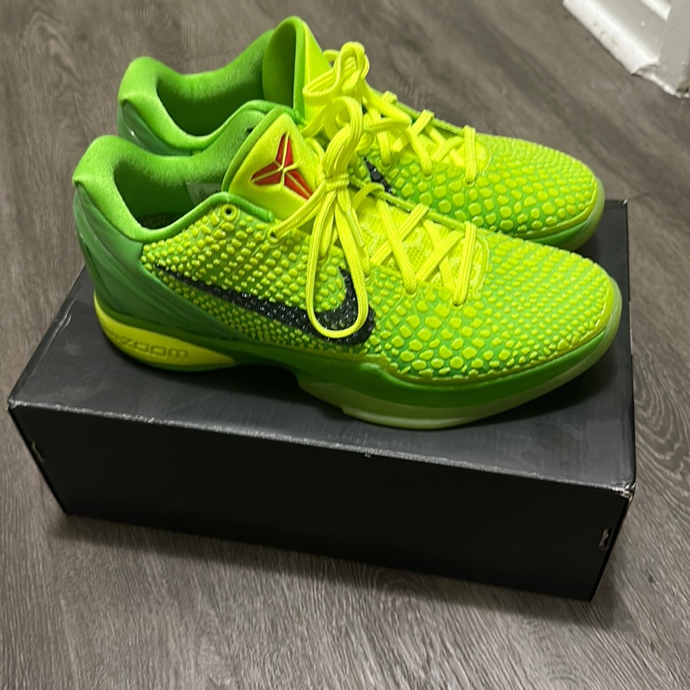 Nike Kobe VI Protro Grinch sz 9.5